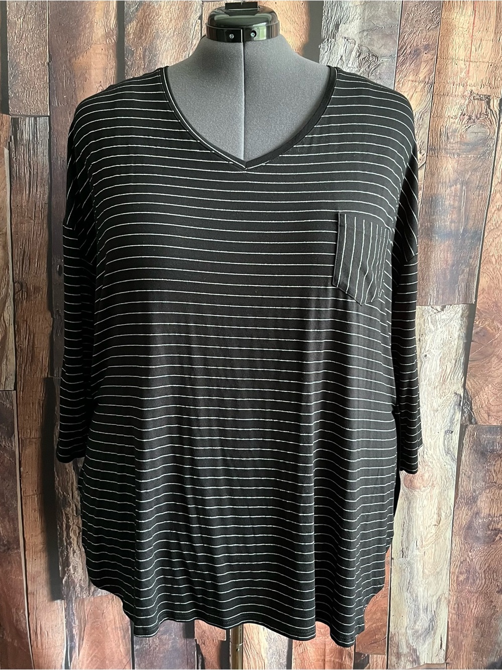 4X Faded Glory black knit tunic with silver metallic striping